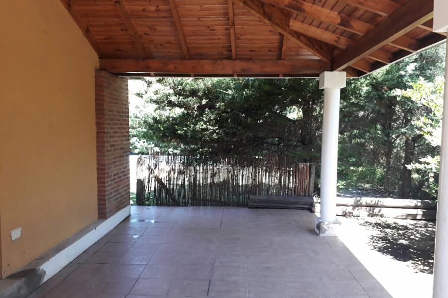 Belen de Escobar,Buenos Aires,Argentina,3 Habitaciones Habitaciones,2 BañosBaños,Casas,Fincas de Maschwitz,islandia 2300,3202