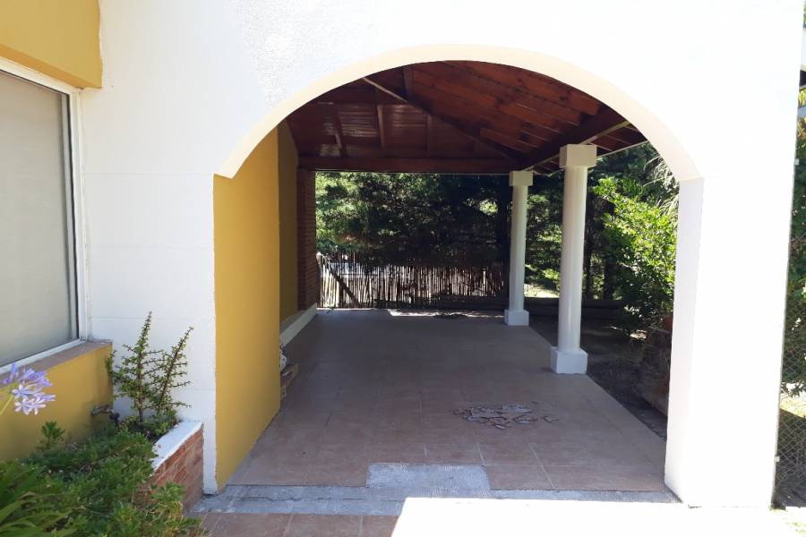 Belen de Escobar,Buenos Aires,Argentina,3 Habitaciones Habitaciones,2 BañosBaños,Casas,Fincas de Maschwitz,islandia 2300,3202