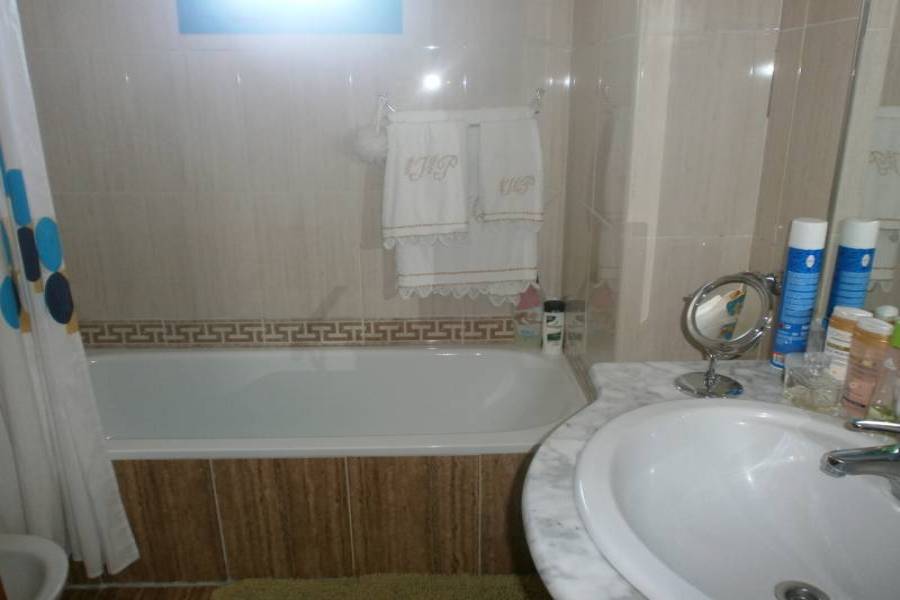 Finestrat,Alicante,España,2 Bedrooms Bedrooms,2 BathroomsBathrooms,Apartamentos,24220