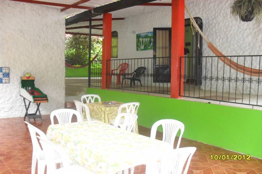 Tolima,Colombia,Campos,Villa del Bosque,Calle 143 cra 43,1,3203