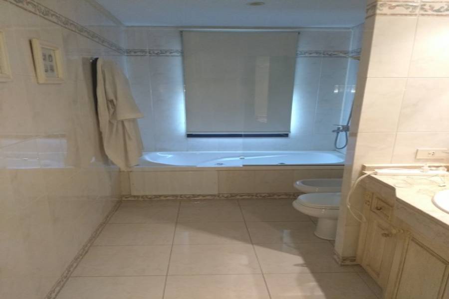 IMPERDIBLE! VEA MAS INFO...,3 Habitaciones Habitaciones,3 BañosBaños,Departamentos,palermo park,Juncal,3,1216