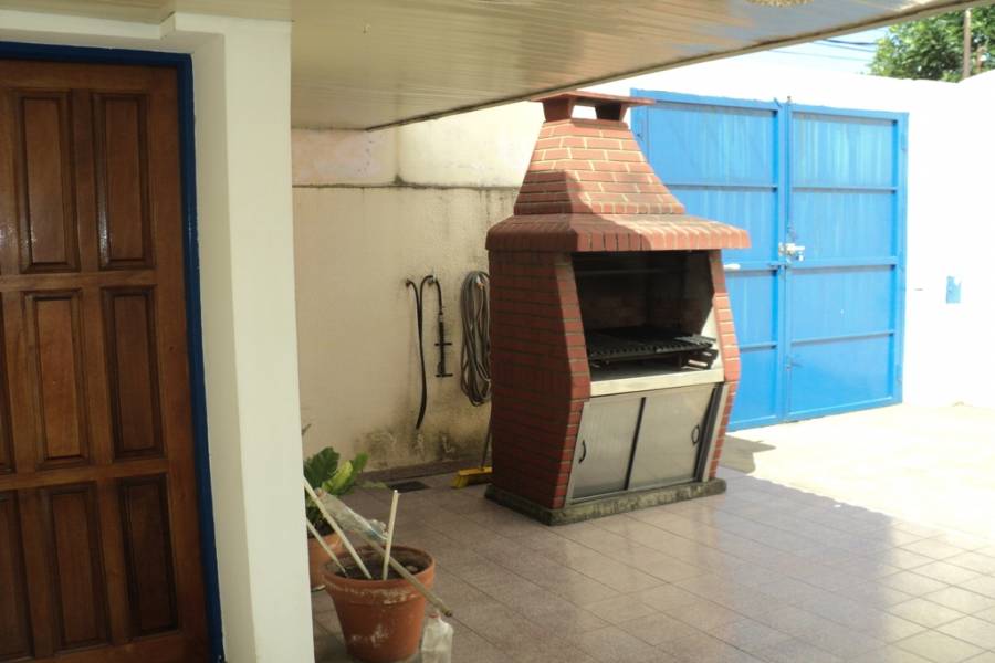 Aldo Bonzi,Buenos Aires,Argentina,1 BañoBaños,Casas,Campion,3210