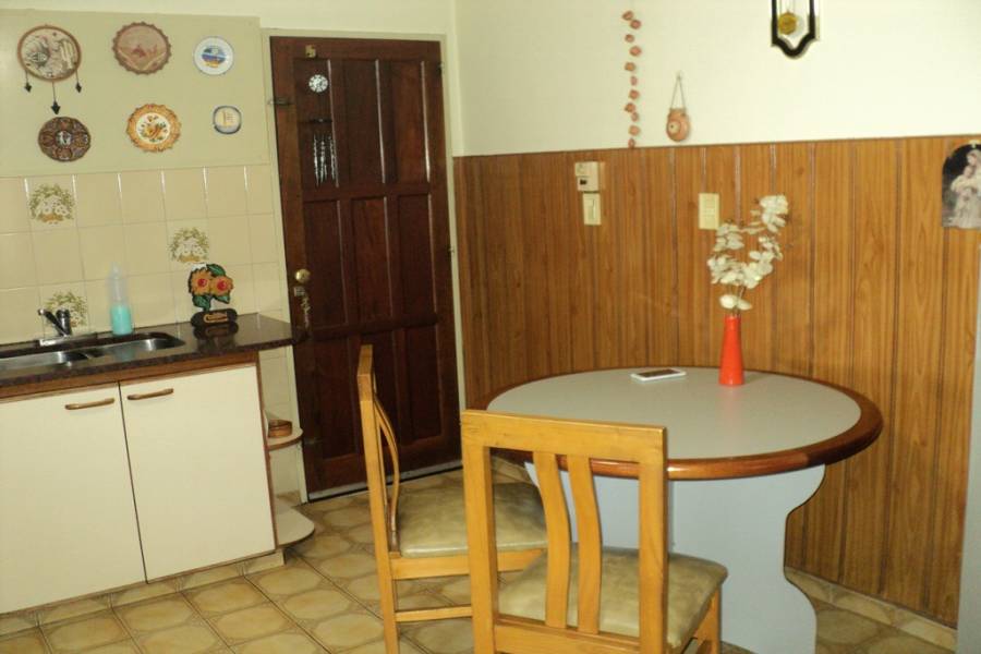 Aldo Bonzi,Buenos Aires,Argentina,1 BañoBaños,Casas,Campion,3210