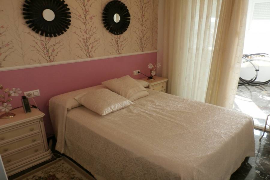 Benidorm,Alicante,España,2 Bedrooms Bedrooms,2 BathroomsBathrooms,Apartamentos,24313