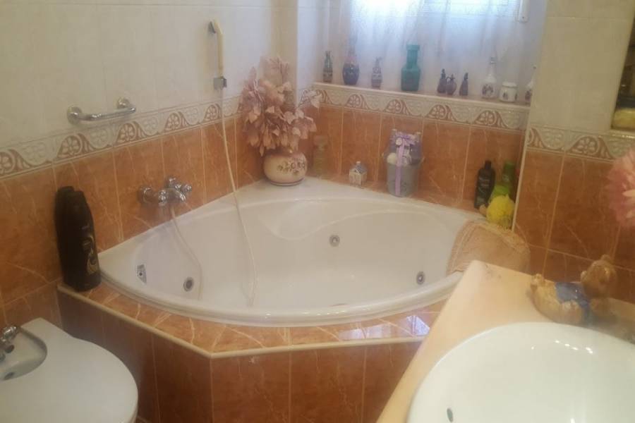 Benidorm,Alicante,España,5 Bedrooms Bedrooms,2 BathroomsBathrooms,Adosada,24347