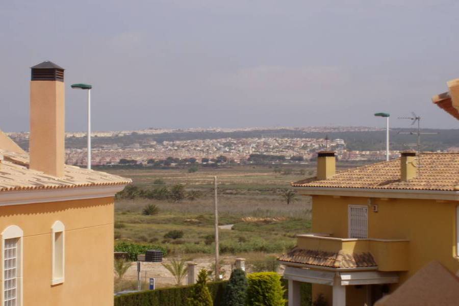 Los Balsares,Alicante,España,3 Bedrooms Bedrooms,2 BathroomsBathrooms,Bungalow,24371