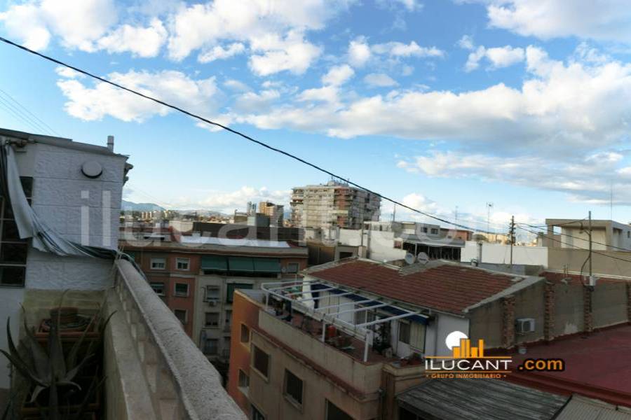 Alicante,Alicante,España,4 Bedrooms Bedrooms,2 BathroomsBathrooms,Atico,24381