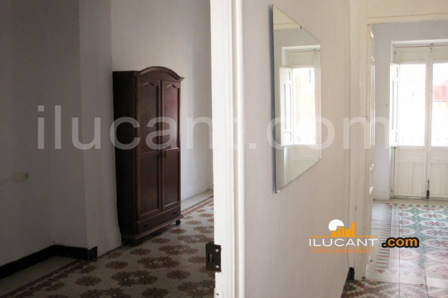 Alicante,Alicante,España,2 Bedrooms Bedrooms,2 BathroomsBathrooms,Edificio,24399