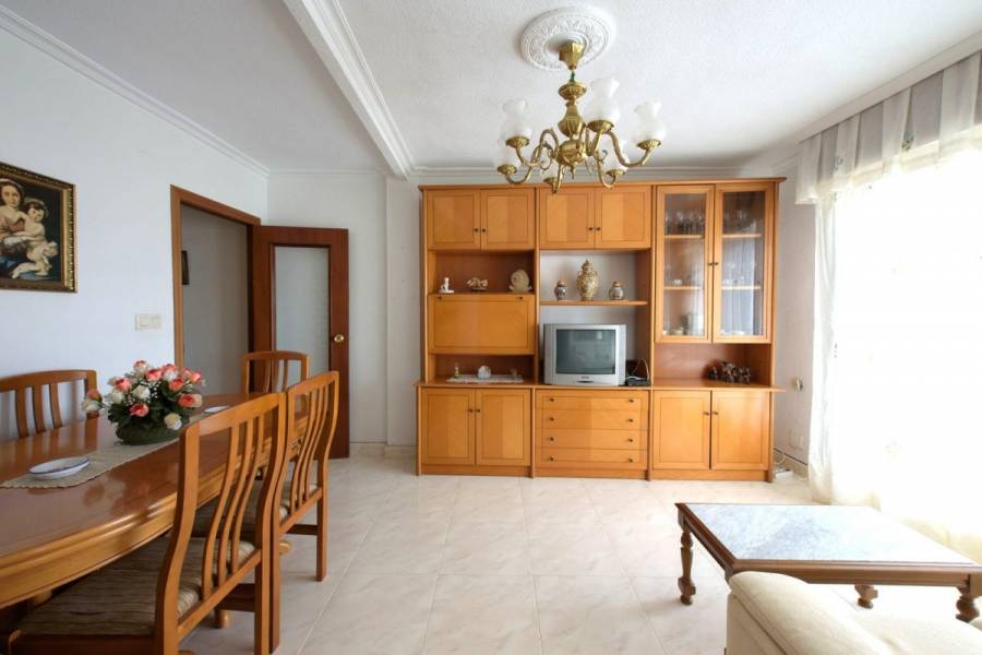 Santa Pola,Alicante,España,4 Bedrooms Bedrooms,1 BañoBathrooms,Atico,24444