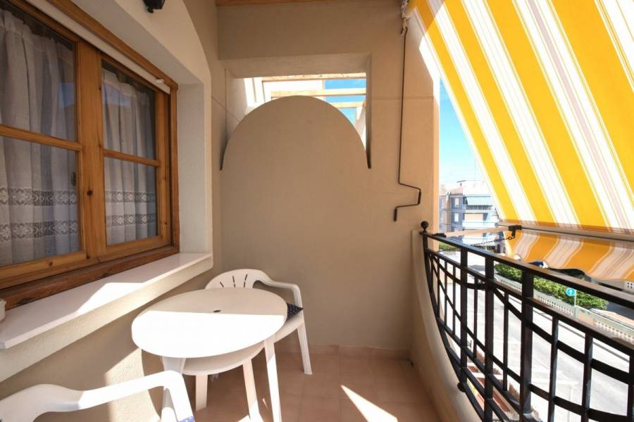 Santa Pola,Alicante,España,2 Bedrooms Bedrooms,1 BañoBathrooms,Apartamentos,24446
