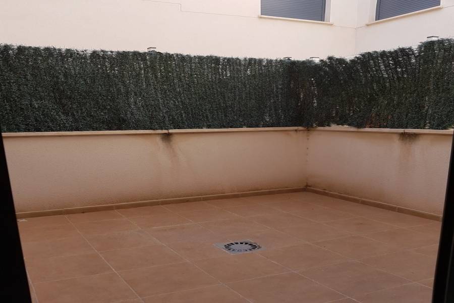 Monovar-Monover,Alicante,España,3 Bedrooms Bedrooms,3 BathroomsBathrooms,Adosada,24492