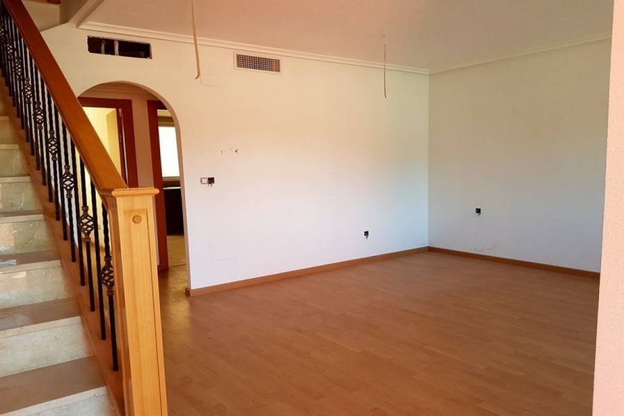 Aspe,Alicante,España,4 Bedrooms Bedrooms,2 BathroomsBathrooms,Adosada,24498