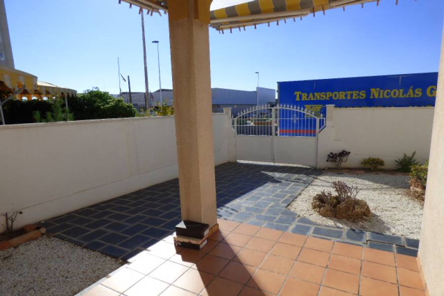 Torrevieja,Alicante,España,3 Bedrooms Bedrooms,2 BathroomsBathrooms,Adosada,24505
