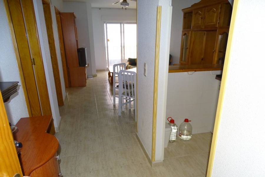 Torrevieja,Alicante,España,2 Bedrooms Bedrooms,1 BañoBathrooms,Apartamentos,24525