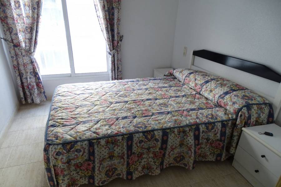 Torrevieja,Alicante,España,2 Bedrooms Bedrooms,1 BañoBathrooms,Apartamentos,24525