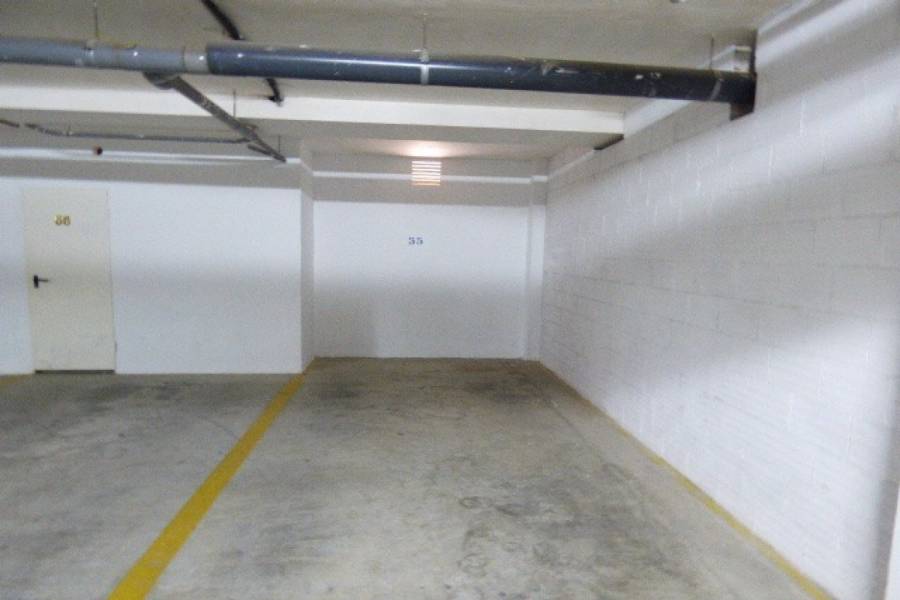 Torrevieja,Alicante,España,Cocheras,24545