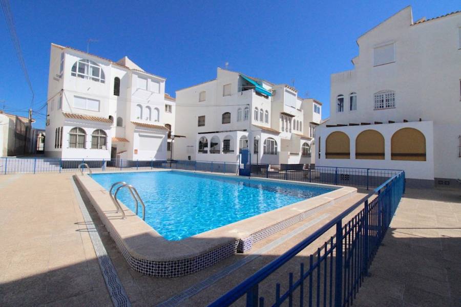 Torrevieja,Alicante,España,2 Bedrooms Bedrooms,1 BañoBathrooms,Apartamentos,24549