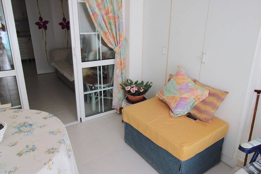 Torrevieja,Alicante,España,2 Bedrooms Bedrooms,1 BañoBathrooms,Apartamentos,24549