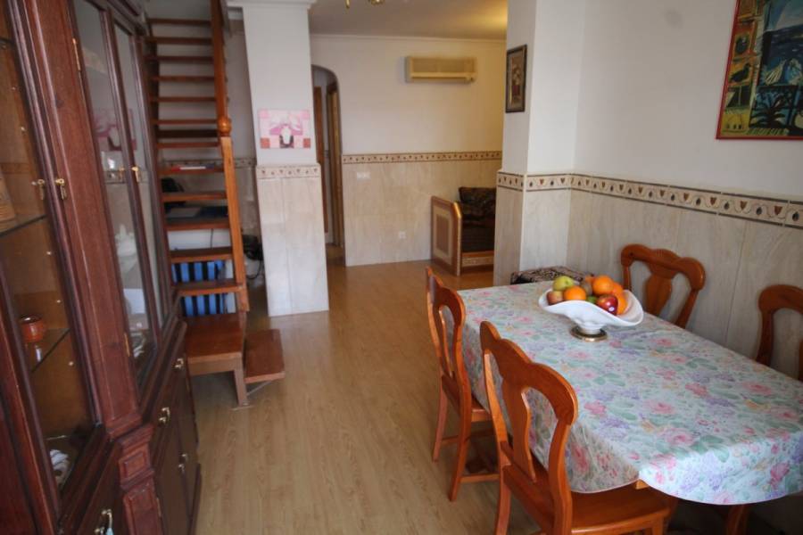 Torrevieja,Alicante,España,3 Bedrooms Bedrooms,2 BathroomsBathrooms,Atico duplex,24586