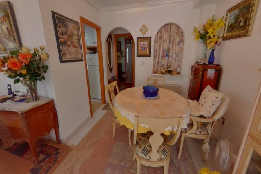 Torrevieja,Alicante,España,3 Bedrooms Bedrooms,2 BathroomsBathrooms,Adosada,24587