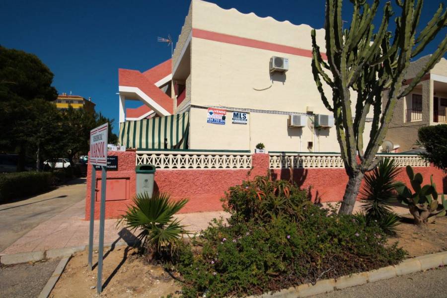 Guardamar del Segura,Alicante,España,5 Bedrooms Bedrooms,2 BathroomsBathrooms,Dúplex,24591