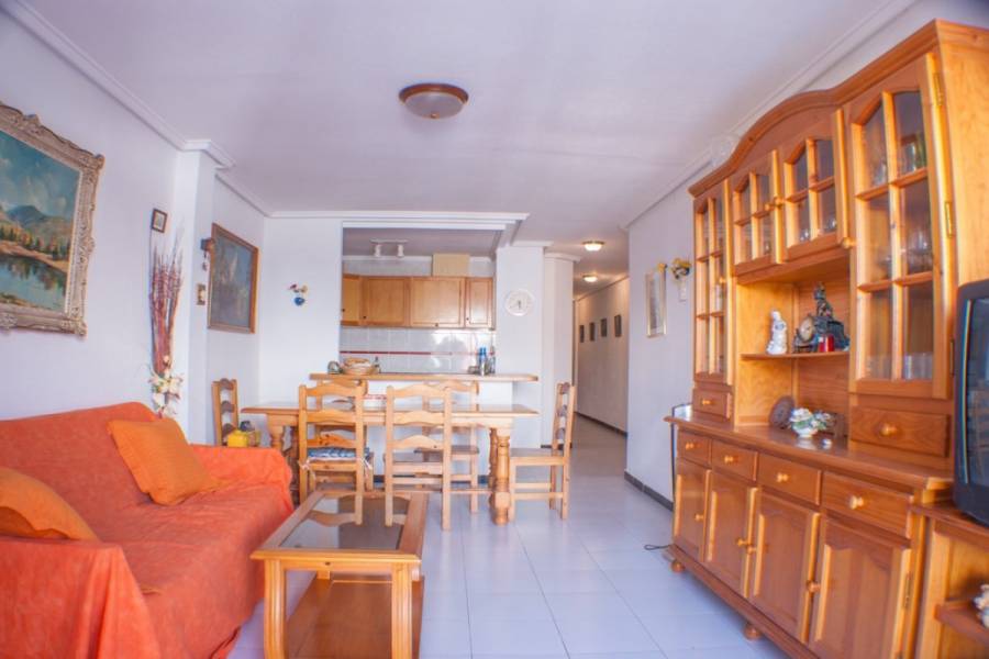 Torrevieja,Alicante,España,2 Bedrooms Bedrooms,1 BañoBathrooms,Atico,24604