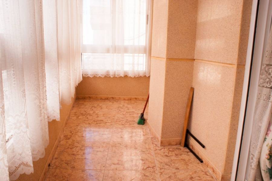 Torrevieja,Alicante,España,3 Bedrooms Bedrooms,2 BathroomsBathrooms,Apartamentos,24608