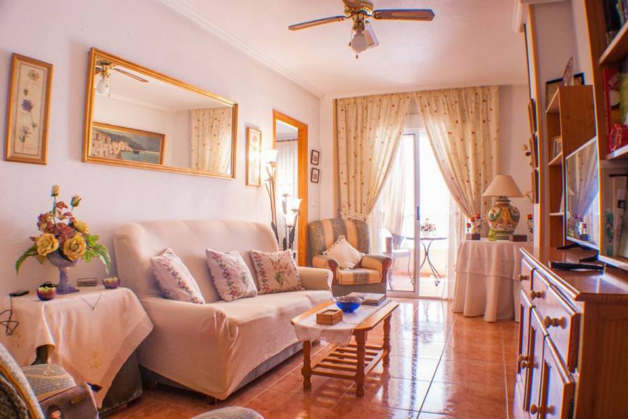 Torrevieja,Alicante,España,2 Bedrooms Bedrooms,1 BañoBathrooms,Apartamentos,24610