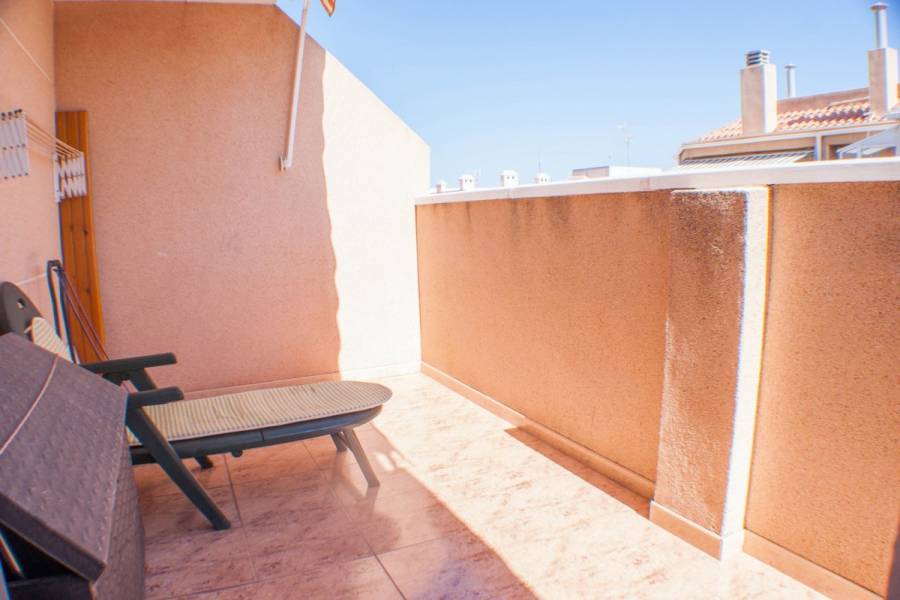 Torrevieja,Alicante,España,2 Bedrooms Bedrooms,1 BañoBathrooms,Atico,24615