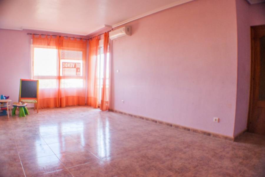 Los Montesinos,Alicante,España,3 Bedrooms Bedrooms,2 BathroomsBathrooms,Apartamentos,24618
