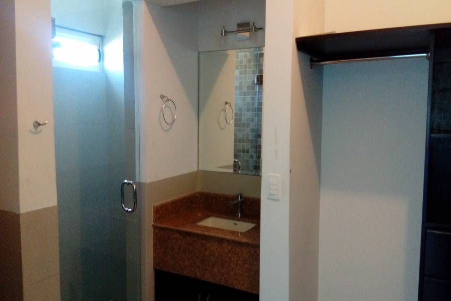 Monterrey,Nuevo León,México,3 Habitaciones Habitaciones,4 BañosBaños,Casas,Prato,2,3236