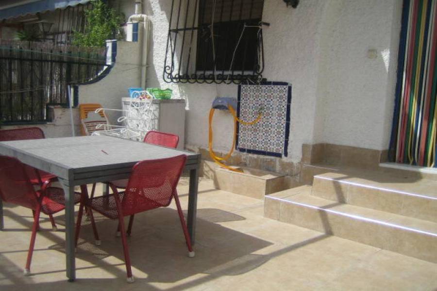 Santa Pola,Alicante,España,3 Bedrooms Bedrooms,2 BathroomsBathrooms,Bungalow,24627