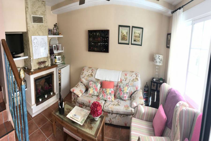 Santa Pola,Alicante,España,3 Bedrooms Bedrooms,2 BathroomsBathrooms,Adosada,24630