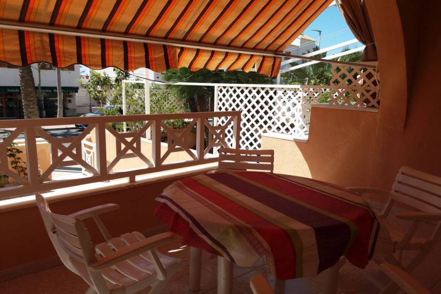 Santa Pola,Alicante,España,3 Bedrooms Bedrooms,1 BañoBathrooms,Adosada,24646