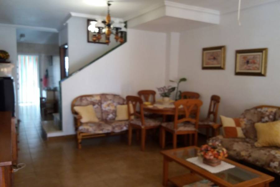 Santa Pola,Alicante,España,3 Bedrooms Bedrooms,1 BañoBathrooms,Adosada,24646
