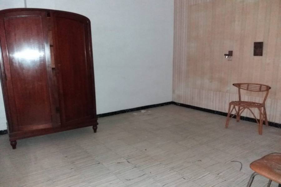 Santa Pola,Alicante,España,3 Bedrooms Bedrooms,1 BañoBathrooms,Apartamentos,24649
