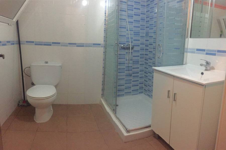 Santa Pola,Alicante,España,3 Bedrooms Bedrooms,1 BañoBathrooms,Planta baja,24657