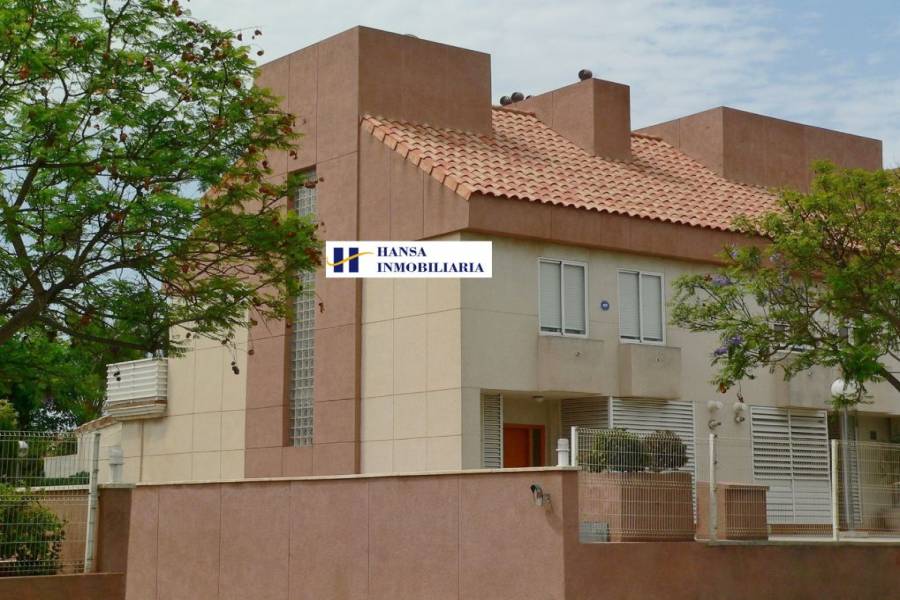 San Juan playa,Alicante,España,4 Bedrooms Bedrooms,3 BathroomsBathrooms,Adosada,24662
