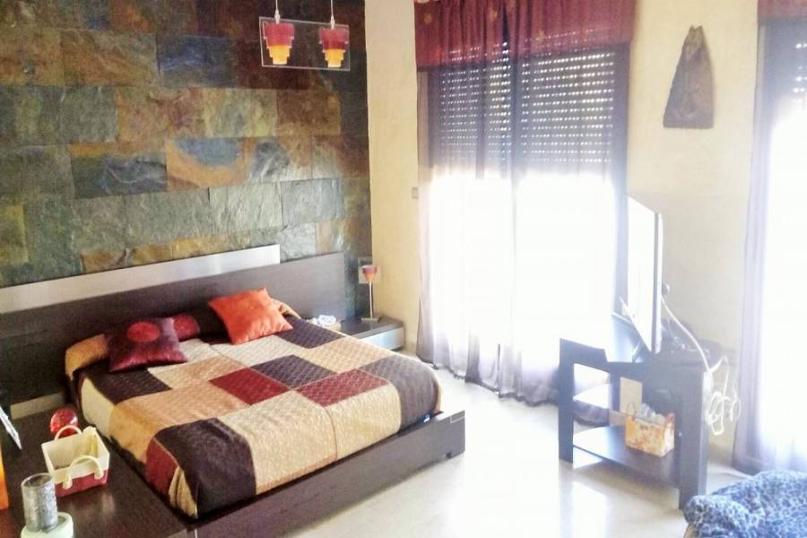 San Juan playa,Alicante,España,4 Bedrooms Bedrooms,3 BathroomsBathrooms,Adosada,24677