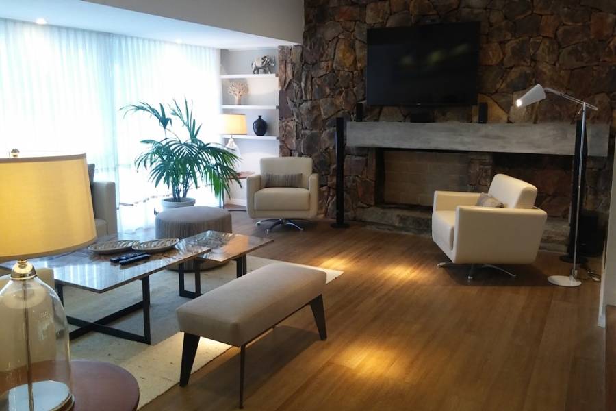 IMPERDIBLE! VER INFO...,7 Habitaciones Habitaciones,5 BañosBaños,Casas,2,3241