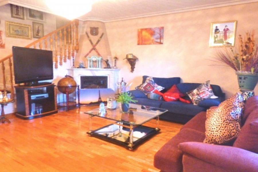 San Juan,Alicante,España,3 Bedrooms Bedrooms,3 BathroomsBathrooms,Bungalow,24703