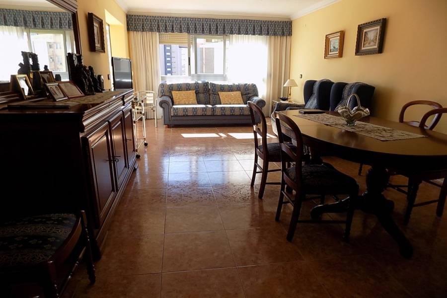 Benidorm,Alicante,España,2 Bedrooms Bedrooms,2 BathroomsBathrooms,Apartamentos,24749