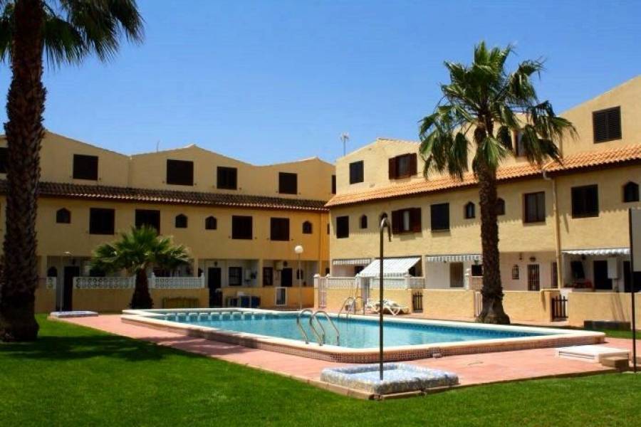 Torrevieja,Alicante,España,3 Bedrooms Bedrooms,1 BañoBathrooms,Dúplex,24757