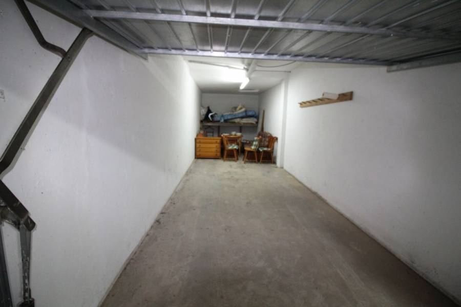 Torrevieja,Alicante,España,Cocheras,24762