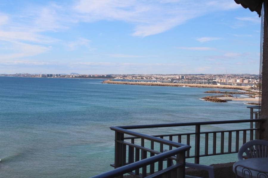 Torrevieja,Alicante,España,3 Bedrooms Bedrooms,2 BathroomsBathrooms,Atico,24764