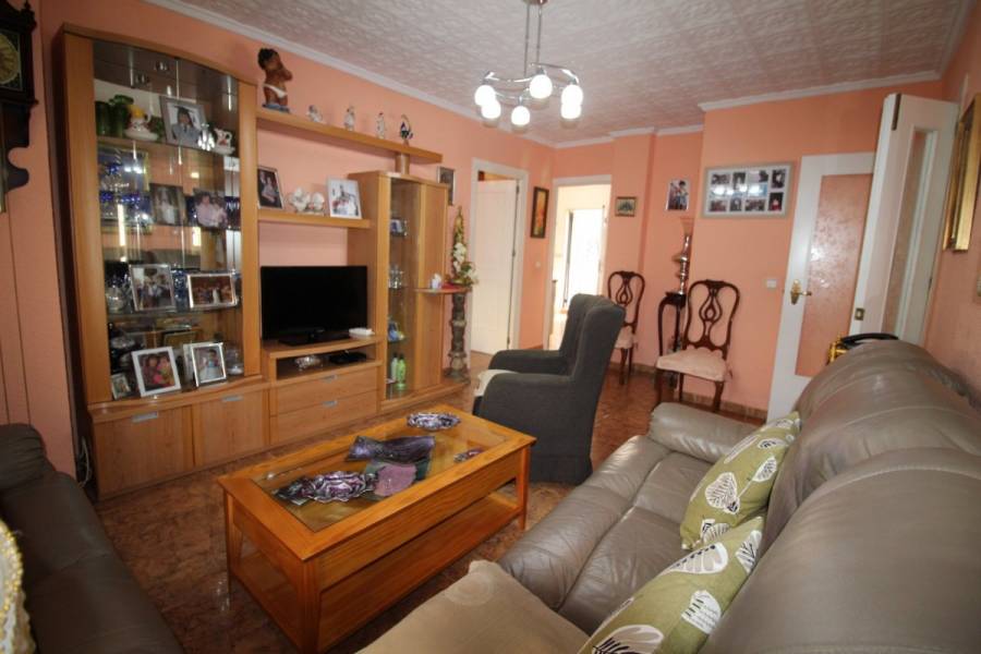 Torrevieja,Alicante,España,2 Bedrooms Bedrooms,1 BañoBathrooms,Apartamentos,24767