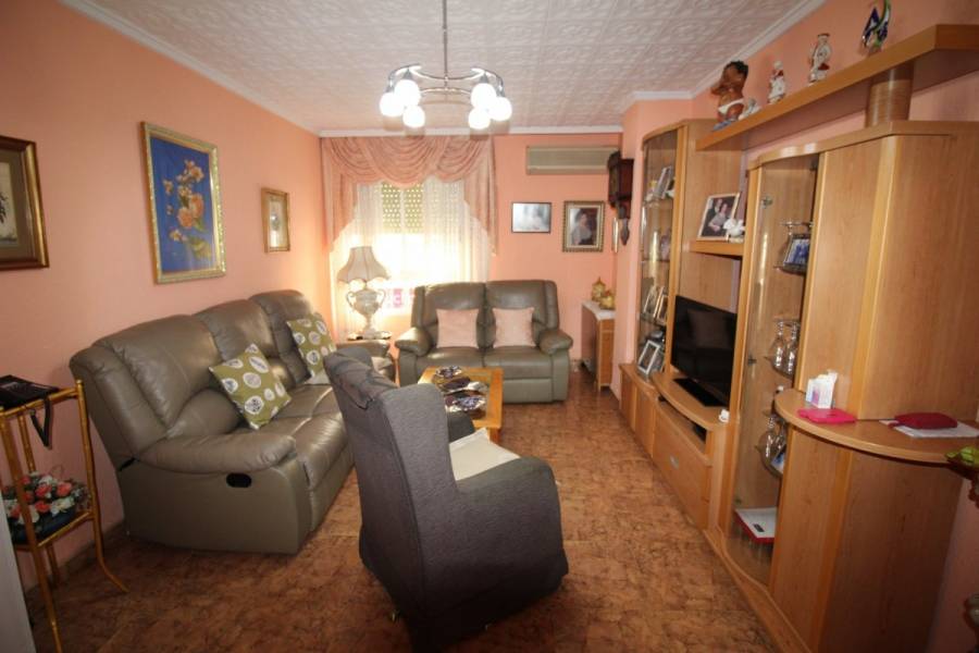 Torrevieja,Alicante,España,2 Bedrooms Bedrooms,1 BañoBathrooms,Apartamentos,24767