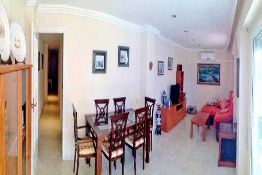 Santa Pola,Alicante,España,4 Bedrooms Bedrooms,2 BathroomsBathrooms,Apartamentos,24776