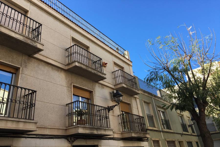 Elche,Alicante,España,5 Bedrooms Bedrooms,2 BathroomsBathrooms,Edificio,24789
