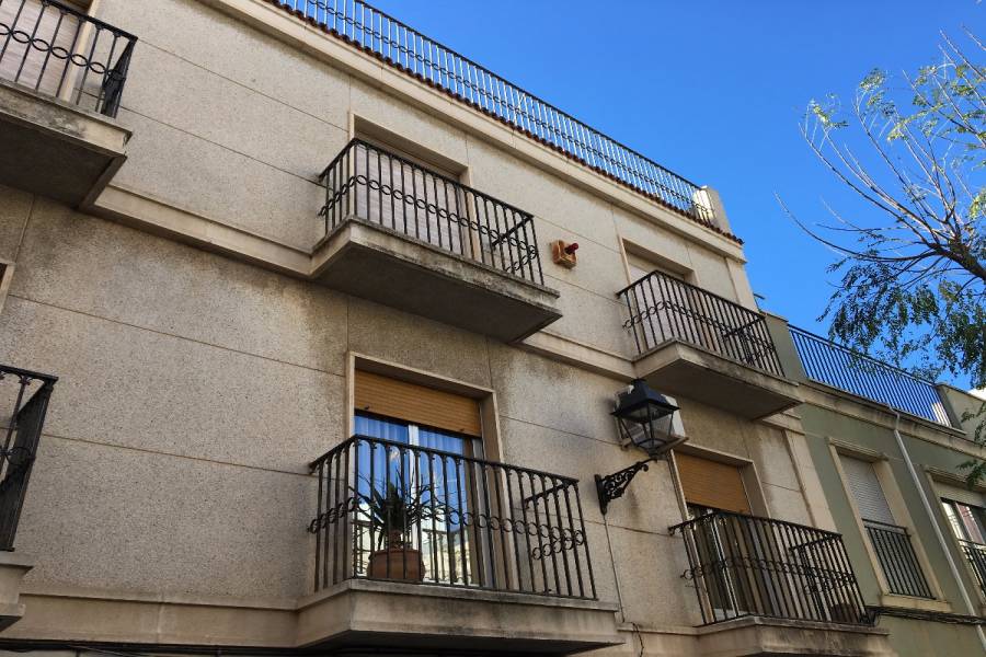 Elche,Alicante,España,5 Bedrooms Bedrooms,2 BathroomsBathrooms,Edificio,24789